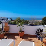 Διαμέρισμα Stunning 2 Bedroom With Incredible Sea Views